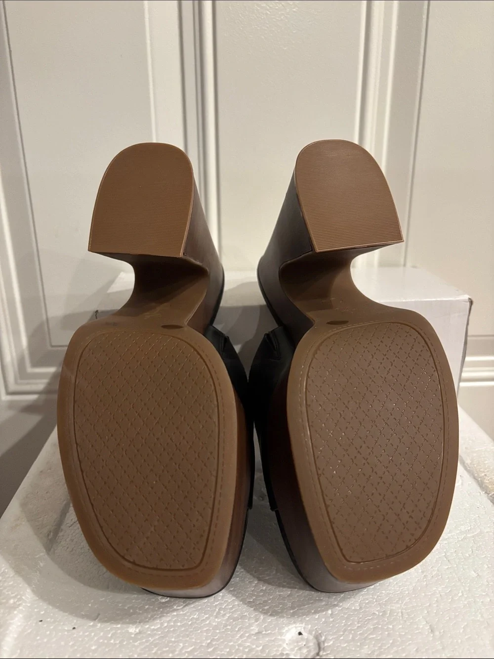 Jessica Simpson Black Platform Slide with Wood-Effect Heel
